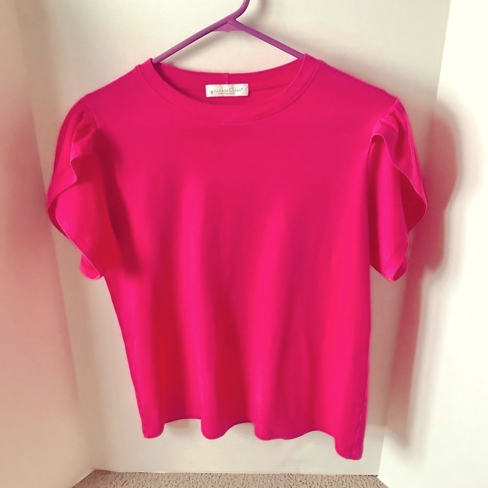 Necessitees. Specialty. Top.     Size XL